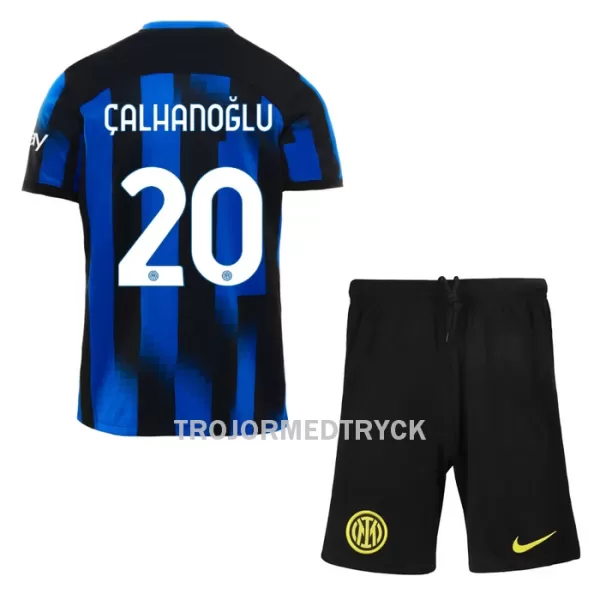 Inter Milan Calhanoglu 20 Fotbollströja Barn Hemma 2023/24